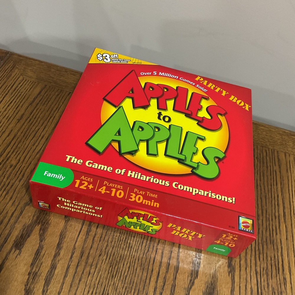Mattel Apples 🍎 to Apples 🍏 Party Box GAME